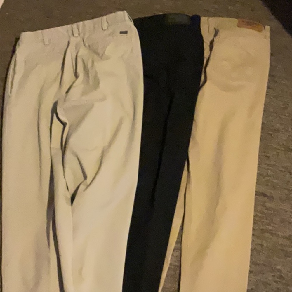 Levi Strauss Athletic Khaki Pants - Picture 3 of 3